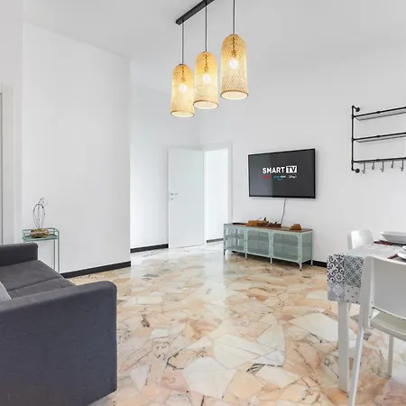 Hostdomus - Outdoor 1